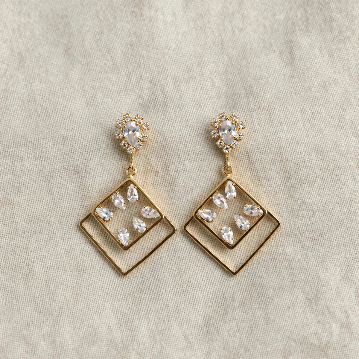 Serena Teardrop Sparkle Earrings